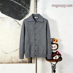 今年大人気 カジュアルなのに高感度が高く 使い勝手偽 ブランド 通販BURBERRYニットコート