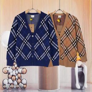 これからの季節にピッタリ 超激得格安 魅力的BURBERRYニットコートブランド 通販 激安
