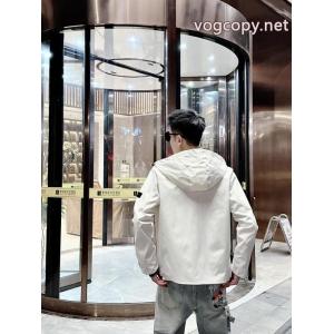 BURBERRYジャケットコピー ブランド 優良エレガンスな雰囲気に 圧倒的な存在感 カジュアル感