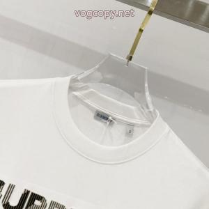 TシャツBURBERRY話題性が高い VIP SALE!入手困難 【新型タイプ入荷】 ブランド コピー 通販.