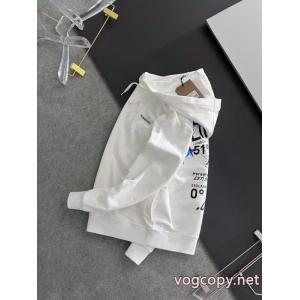 2026最新入荷 ブランドスタイルが継続的に人気 耐久性に優れたBURBERRYパーカーブランド コピー ショップ