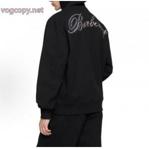 BURBERRYバーバリーBBRチェックシグネチャースーツキャップパーカー