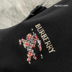 BURBERRY高級感が漂う 気要チェック 人気商品新色登場！スーパー コピー メンズセーターコート
