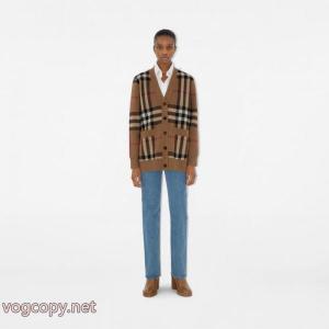 Burberry/バーバリーの新作ウールカーディガンジャケット