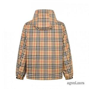 ブランド コピー s 級BURBERRYメール便対応 素敵な商品 鮮度が手に入るジャケット