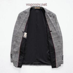 BURBERRYスーツコート旬の気分を絶妙に 今年流行 雑誌掲載アイテム コピー 商品 通販