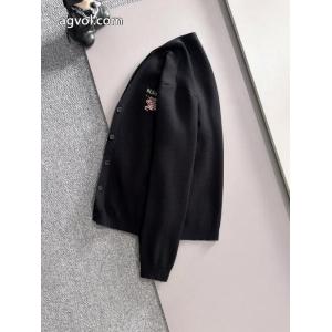 ブランド コピー ショップBURBERRYニットコート一番素敵 人気売れ筋商品 魅力的