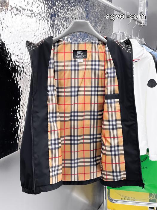 コピー 通販韓国の人気価格帯が魅力的BURBERRYジャケット 5