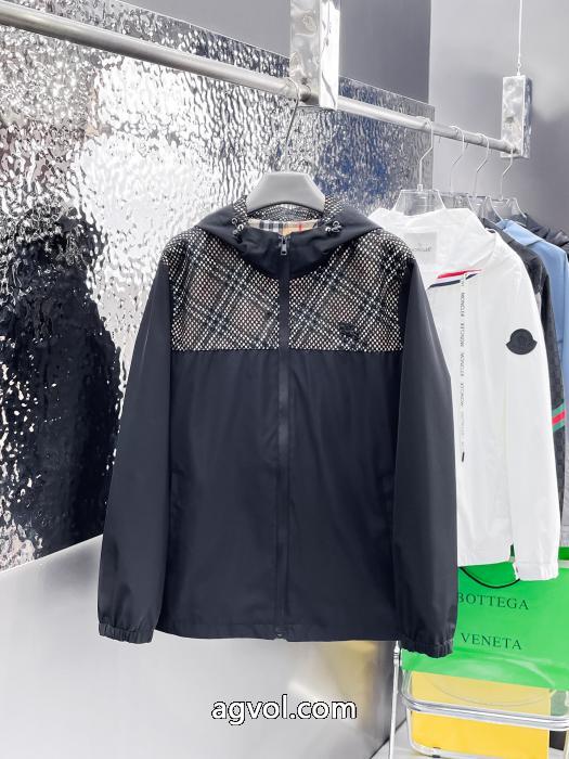 コピー 通販韓国の人気価格帯が魅力的BURBERRYジャケット 2