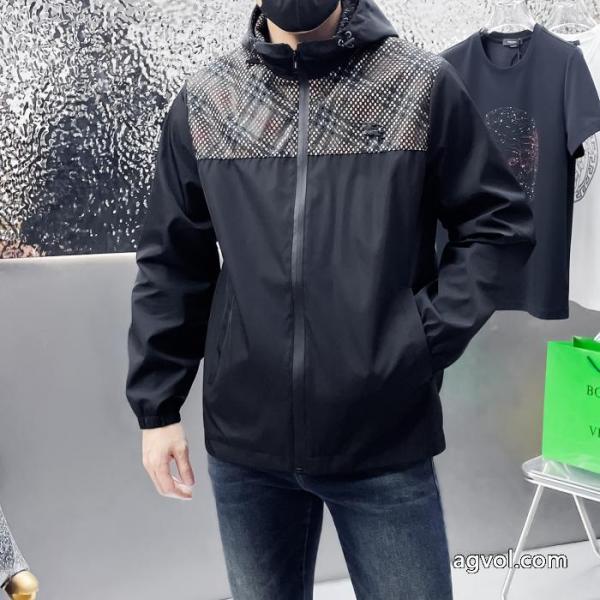 コピー 通販韓国の人気価格帯が魅力的BURBERRYジャケット 3