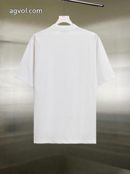 BURBERRY大人気ブランド2025年秋冬新作モデル半袖Tシャツ偽物 ブランド 2