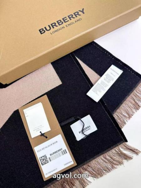 Burberryのスーパーワイルドなダブル大文字Bマフラー 5 