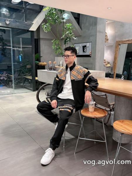 ファッション 人気 最安値品質保証 超激得新作セットブランド 偽物 激安 通販BURBERRY 0 