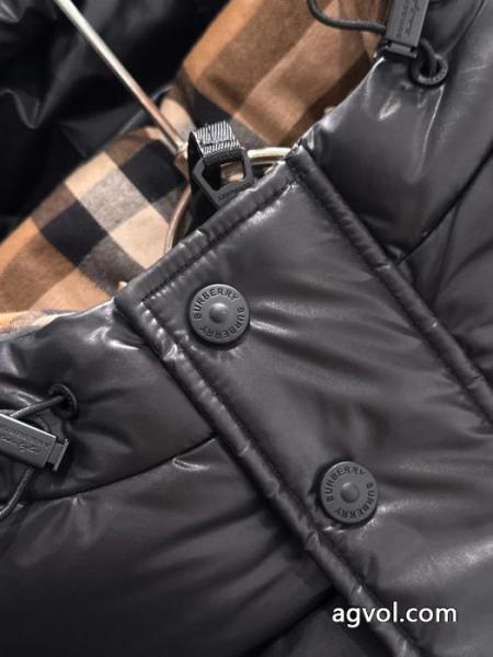 ダウンジャケットブランド フェイクBURBERRYHOT250%新品 大人気ブランド 品質保証 4