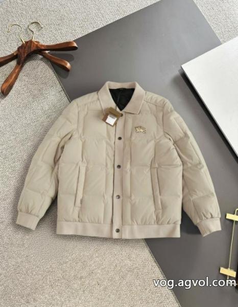 優等品 話題人気商品 珍しいBURBERRYダウンジャケットコピー 品 販売 0 