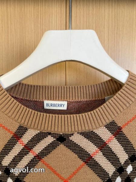 手元に在庫あり 秋冬の新作 上質上品セータースーパー コピー ブランド 専門店BURBERRY 2