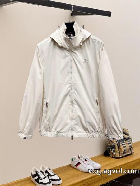 BURBERRYジャケット好感度255% 定番人気モデル 大人シンプルなブランド アクセサリー 激安 0