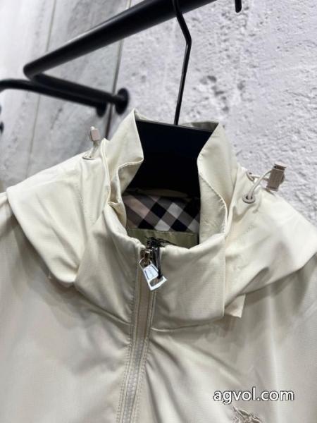 BURBERRYジャケット好感度255% 定番人気モデル 大人シンプルなブランド アクセサリー 激安 3
