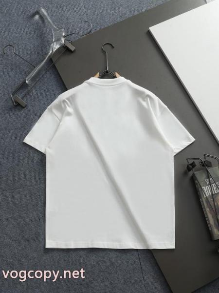 Tシャツ2025最高ランキング 激安大特価新品 2025SS新作登場バーバリー激安 通販 ブランド 3