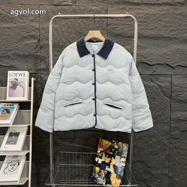 冬の王道適度な上品さ 在庫一掃セール 完売間近 2025スーパー コピーBURBERRYダウンジャケット 5