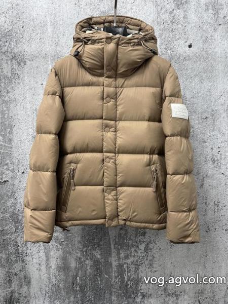 ダウンジャケットBURBERRY大人気新作 超目玉 定番モデルコピー ブランド 通販 安心 0