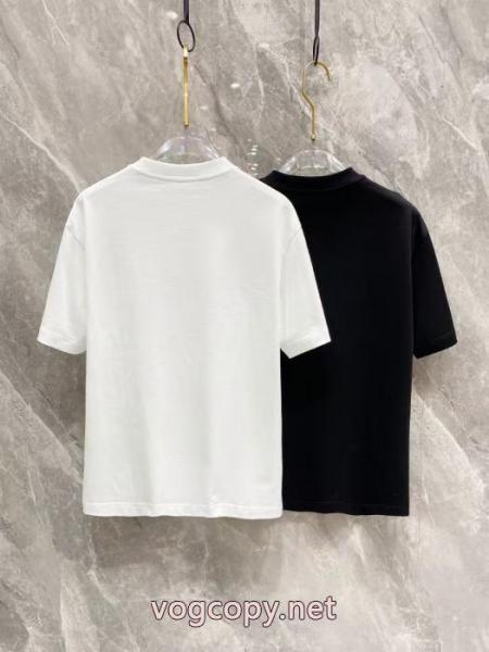 偽物 ブランド ショップ新作 大人気! 通販 激安限定 新作/送料込 新品人気上昇BURBERRYTシャツ 4