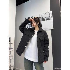 話題の新作 秋の新生活 清潔感溢れるBURBERRY偽物 ブランド綿入れの服