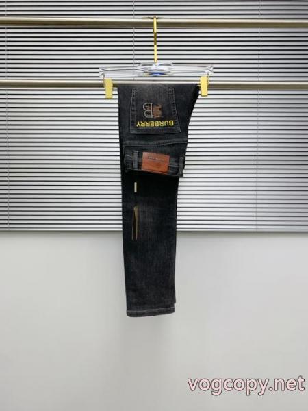 ズボンバーバリー秋にはやる最新作を先取り 最新作即発 上品で美シルエットブランド 品 コピー.. 1