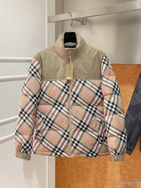 BURBERRY高級感ある大人の 2026最新入荷 お洒落自在スーパー コピーダウンジャケット 0 