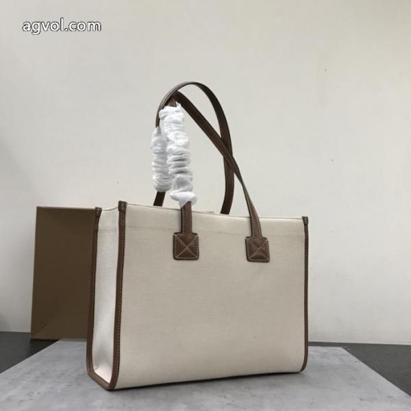 バッグ品良く 通年 秋冬超人気の最新作ブランド 品 コピーBURBERRY.. 3