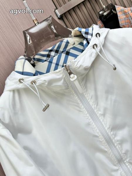 人気ブランド  特に注目したい 優れたデザインコートブランド 激安 BURBERRY.. 5 