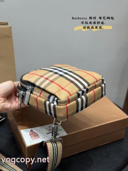 BURBERRYブランド 偽物 激安柔らかい色調 新作販売開始 上品な質感胸バッグ 1