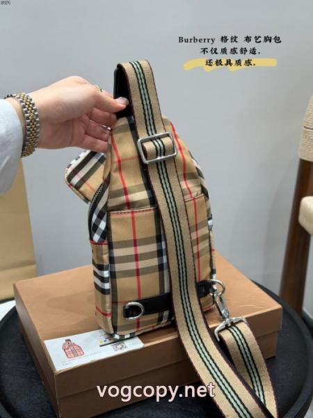 BURBERRYブランド 偽物 激安柔らかい色調 新作販売開始 上品な質感胸バッグ 2