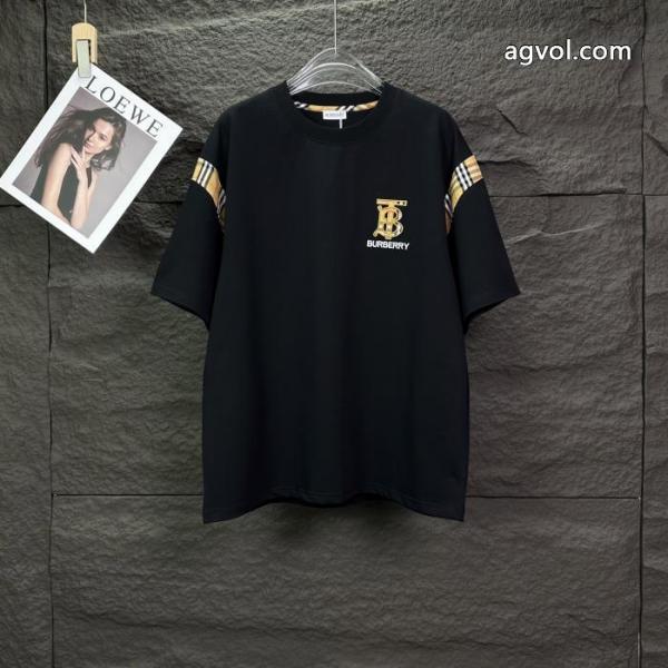 半袖Tシャツブランドスーパーコピー2026男女兼用らしいシルエット 人気新品 人気新品BURBERRY 1