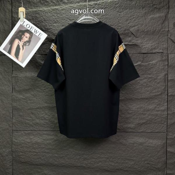 半袖Tシャツブランドスーパーコピー2026男女兼用らしいシルエット 人気新品 人気新品BURBERRY 3