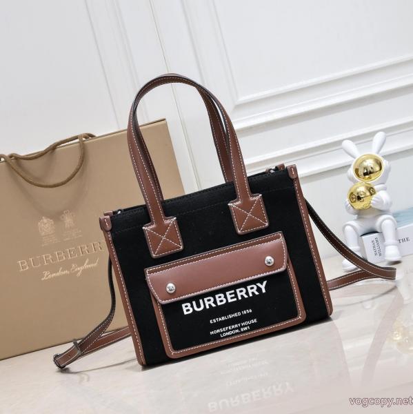 ブランド 偽物 激安BURBERRYバッグ新作入荷新作 軽量で薄手の 人気ブランド. 0 