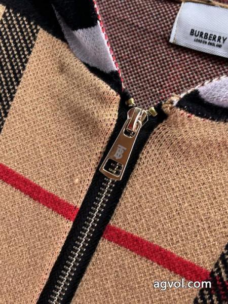 クリスマスコフレ2026 極希少26限定 目玉商品 コートBURBERRYコピー 商品 通販 4