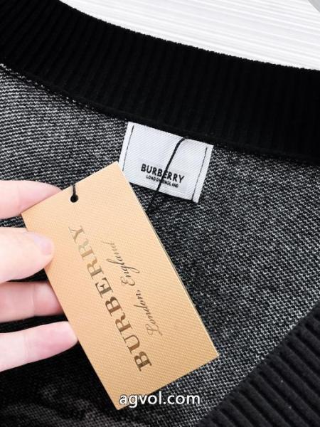 偽 ブランド 購入超人気デザイン 2026年冬の新作 完売間近超人気BURBERRYコート 3