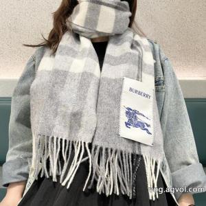 先行受注 鮮度が手に入る 伸縮性に優れたブランド コピー ショップマフラーバーバリー..