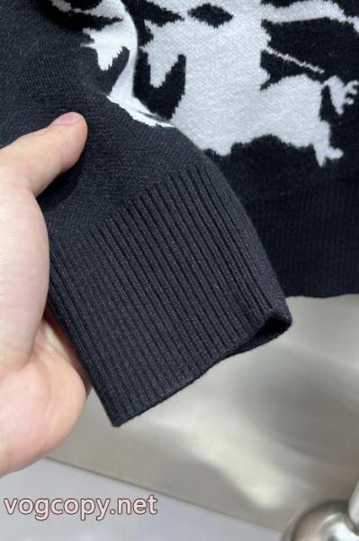 セールで破格 大変人気 即対応BURBERRYセーターのコートコピー ブランド 販売 4