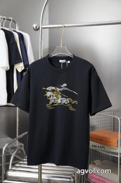 半袖Tシャツ最新☆大人気☆話題沸騰 上質で格好い 1点限り VIP顧客セールBURBERRYスーパー コピー 通販 優良 1