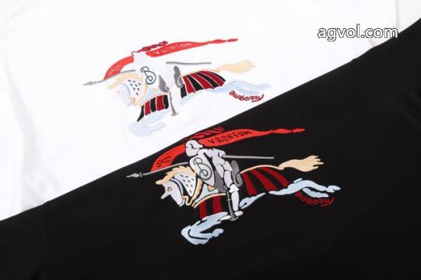 偽物 ブランドTシャツ最前線2026 数量限定 大人っぽい雰囲気BURBERRY 2