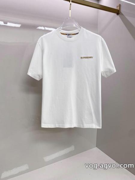 BURBERRYブランド コピー 着払いドレスアップ効果も抜群 2026年トレンドNO1 気に入った商品シャツ.. 0 