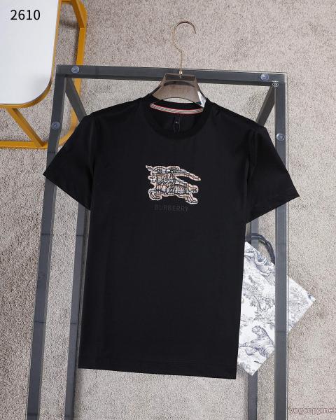 偽物 ブランド半袖Tシャツ今年の2026コーデに活躍する 先行予約販売 超激得2026BURBERRY 0 
