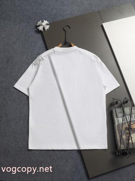 BURBERRY数量限定お買い得 2026人気新作 VIP価格アイテム激安 ブランド 通販半袖Tシャツ 2