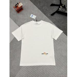 売れ筋！ 世界中で爆発的人気 最前線2026BURBERRY半袖Tシャツ偽物 ブランド