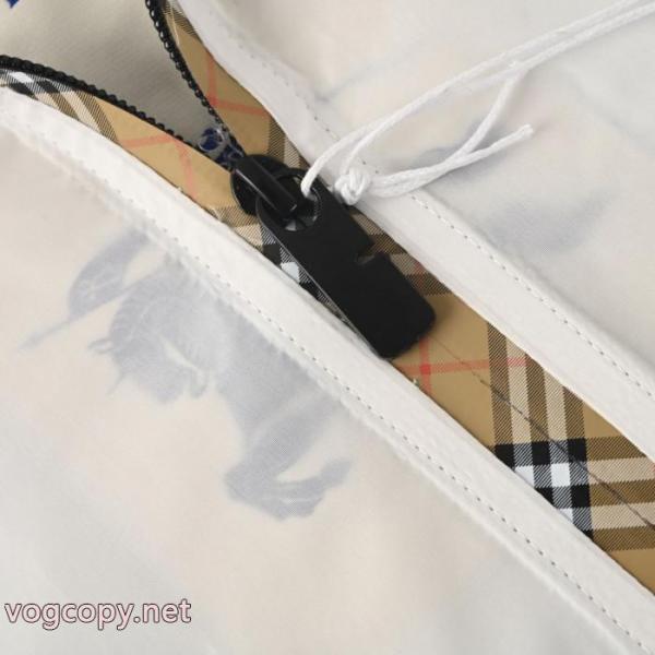 コピー 商品 通販人気ブランド  光沢のある 早い者勝ちBURBERRYジャケット 5 