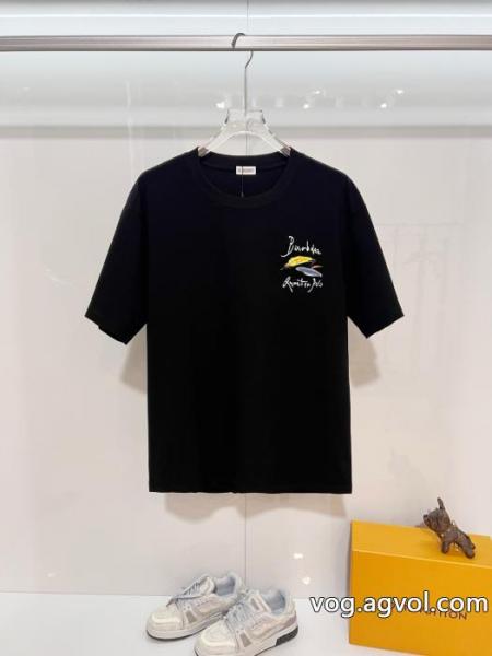 半袖Tシャツ激安 通販 ブランド雑誌掲載 国内発 高級感ある 最安値激しい争奪戦BURBERRY 0