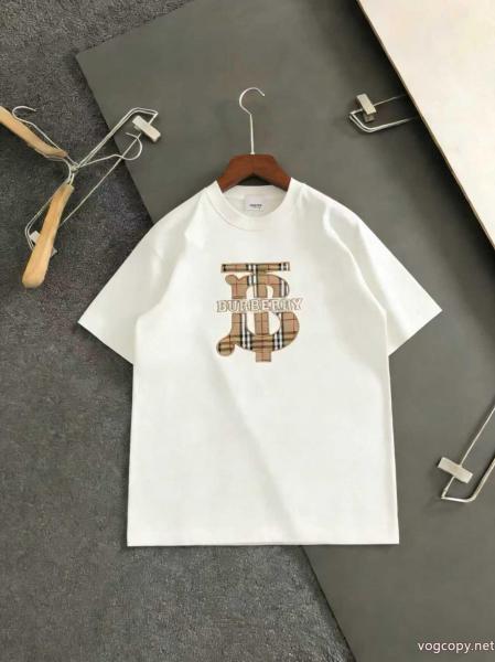 スーパー コピー 安心国内完売 魅力をプラス 海外限定アイテム半袖TシャツBURBERRY 0