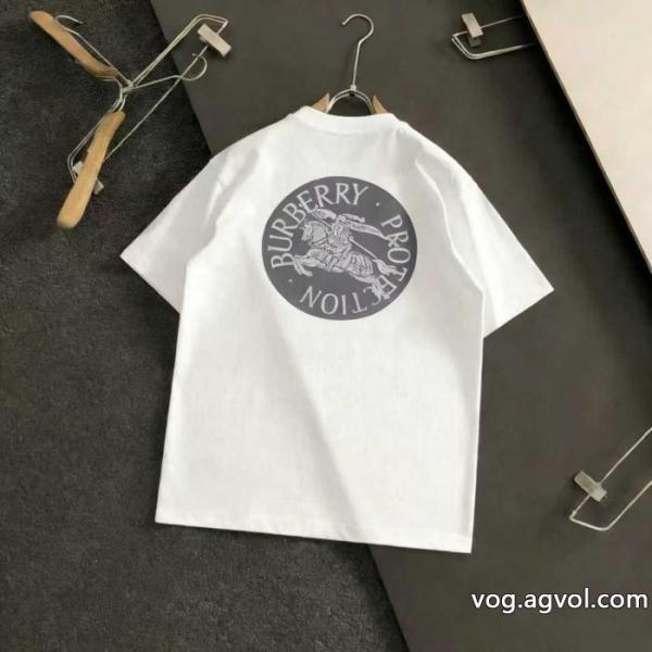 レディース財布 大人のオシャレに 予約販売商品コピー 品 ブランドBURBERRY半袖Tシャツ 0 
